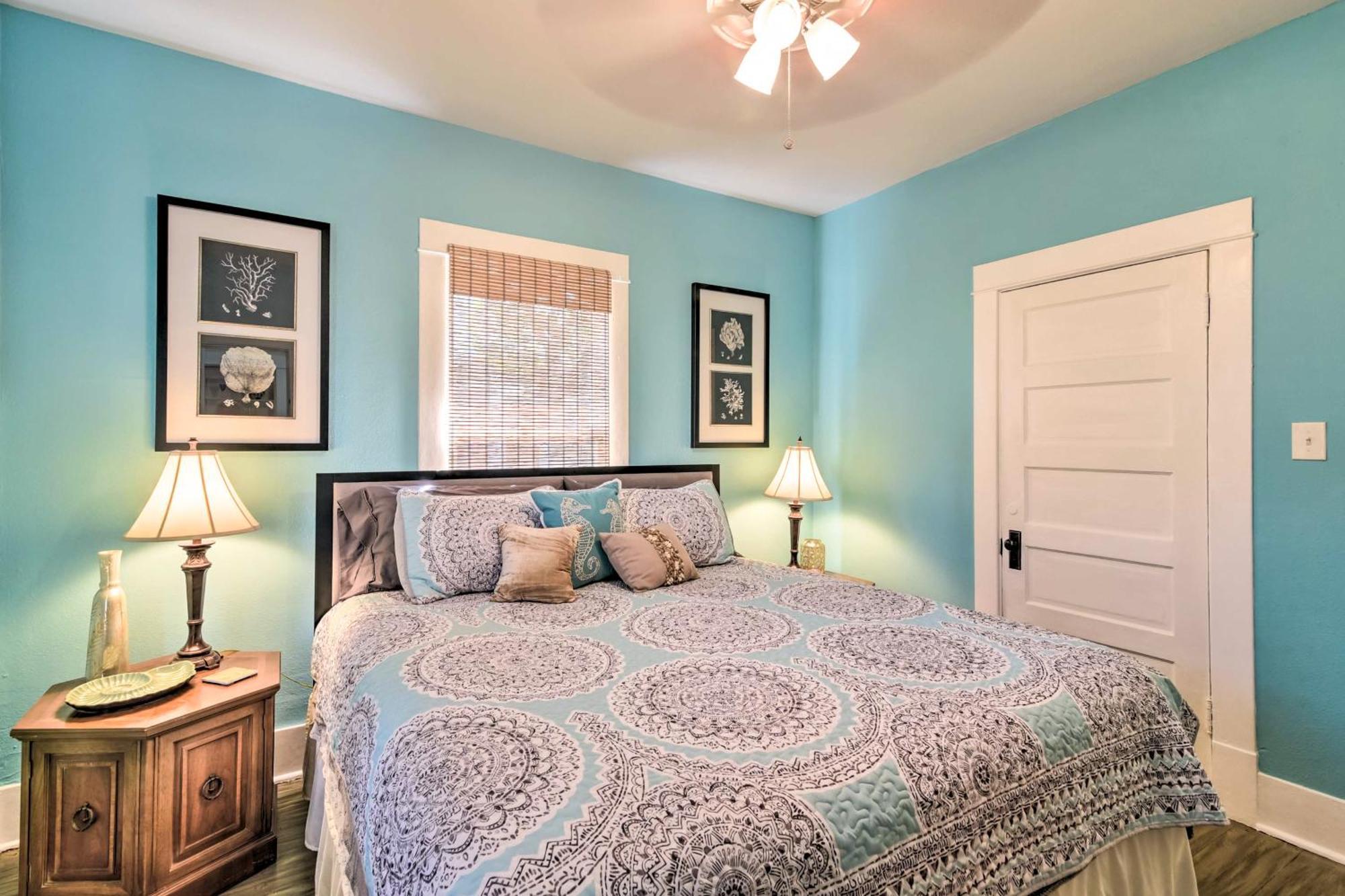 Quaint Galveston Vacation Home - Central Location! ภายนอก รูปภาพ